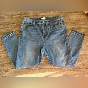 LOFT Petite Medium Wash high rise Cropped Ankle Jeans with Frayed Hem